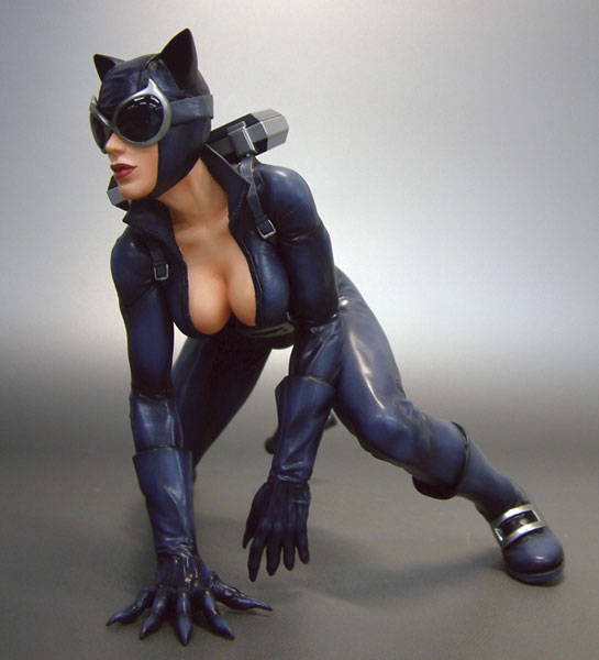 DC Direct Catwoman statue